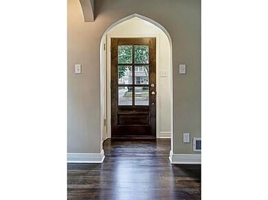 37 S Huron Ave, Columbus, OH 43204 - photo 2