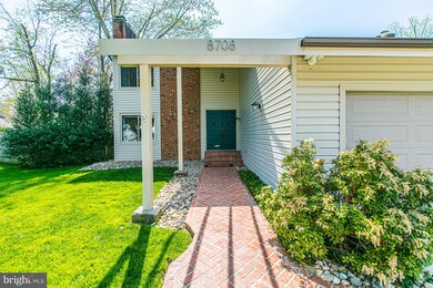 8708 Litwalton Ct, Vienna, VA 22182 - photo 3