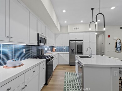 27209 Cranmore Way unit 203, Valencia, CA 91381 - photo 3