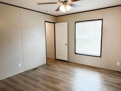 18733 Samuels Rd unit 185, Zachary, LA 70791 - photo 4