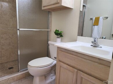 1316 Acme Ln unit B, Edinburg, TX 78541 - photo 7
