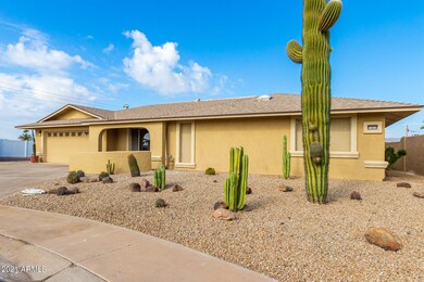 17012 N 96th Dr, Sun City, AZ 85373 - photo 2
