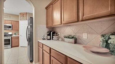 32314 Summer Park Ln, Conroe, TX 77385 - photo 5