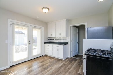 2221 E Alpine Ave, Mesa, AZ 85204 - photo 7