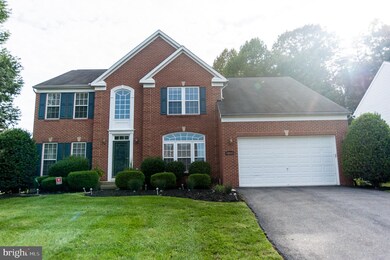 15117 Roving Wood Dr, Bowie, MD 20715 - photo 2