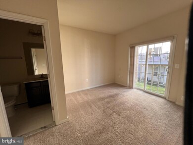 217 Woodstream Cir unit 2990, Stafford, VA 22556 - photo 3
