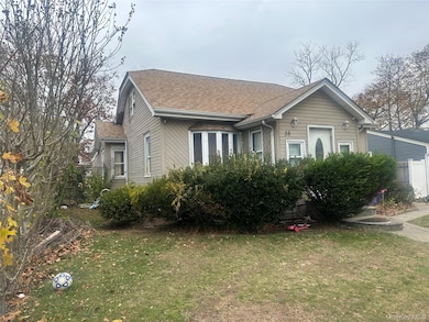 35 William St, Roosevelt, NY 11575 - photo 5