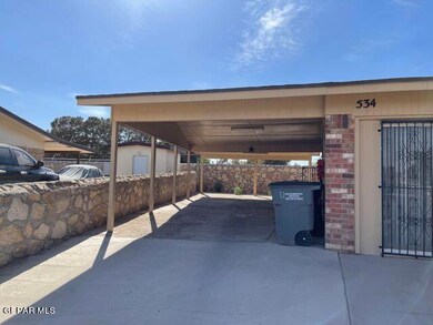 534 Riverview Cir, El Paso, TX 79915 - photo 3
