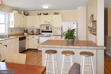 516 Knoxville Rd, Knoxville, MD 21758 - photo 6