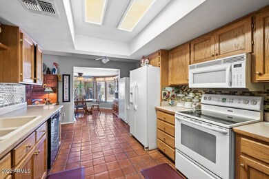 Kitchen 2 (8)