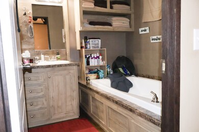 21625 County Road 3749d, Cleveland, TX 77327 - photo 7