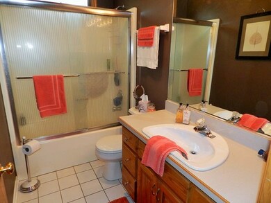 1908 Oceola Dr, Algonquin, IL 60102 - photo 7