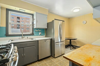 1646 Oakwood Ave, Des Plaines, IL 60016 - photo 7