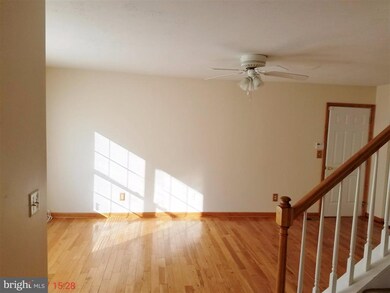 195 Chestnut Dr, Elkton, MD 21921 - photo 3
