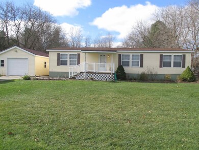 2010 New York 11c, North Lawrence, NY 12967 - photo 2