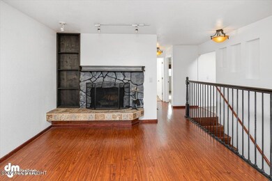 07-Living Room_DMD_9835