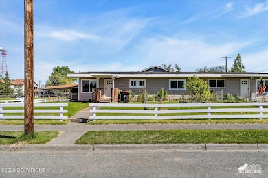 601 Vine Ave unit 601, Anchorage, AK 99501 - photo 3