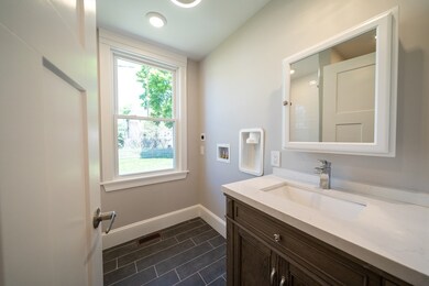 13 Putnam St unit 1, Danvers, MA 01923 - photo 6