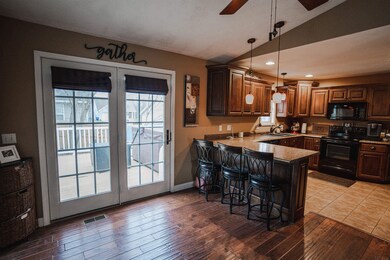 504 W Monroe St, Princeton, IN 47670 - photo 3