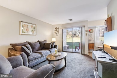 1515 Meadowview Ln, Mont Clare, PA 19453 - photo 7