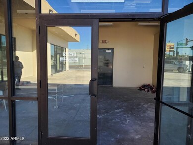 3201 E Oak St unit 3, Phoenix, AZ 85008 - photo 2