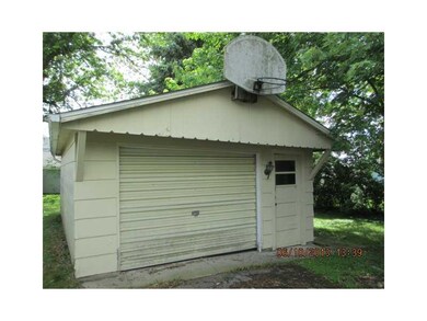 1151 Oak St, Frankfort, IN 46041 - photo 4