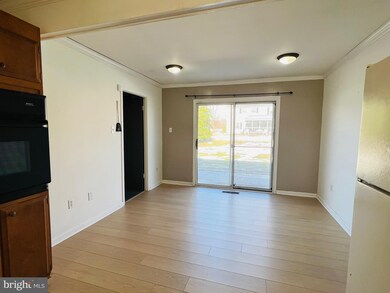 12104 Rockledge Dr, Bowie, MD 20715 - photo 6