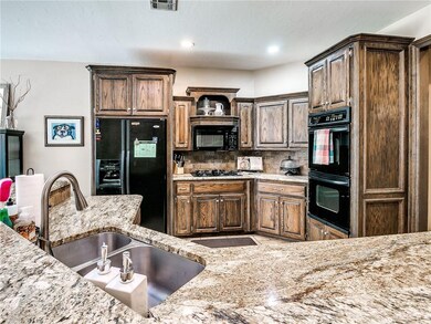 Kitchen:  The open floor plan has a beautiful kitc