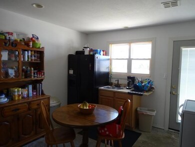 706 NW 10th St, Bentonville, AR 72712 - photo 5