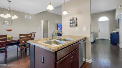 10010 Crooked Oak Way-11