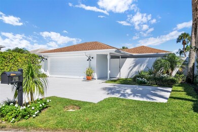 17026 Bay St, Jupiter, FL 33477 - photo 4