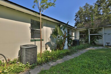 445 Oglethorpe Rd, Jacksonville, FL 32216 - photo 7