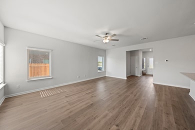 112 Magnolia Blvd, Hutchins, TX 75141 - photo 4