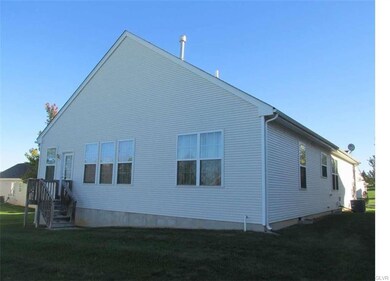 2064 Kingsview Rd, Macungie, PA 18062 - photo 2