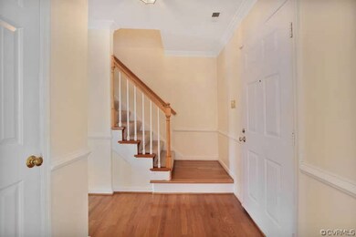 Foyer, Hardwood Flooring, Chair Rail, 2 Tier Crown