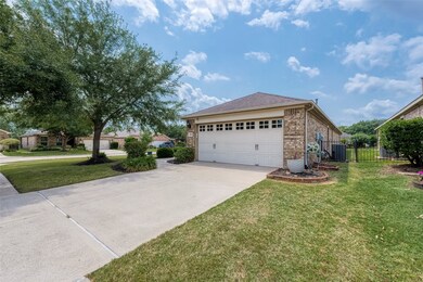 1003 Oleander Way, Richmond, TX 77469 - photo 4