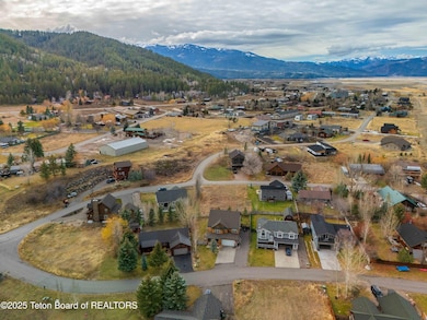 450 Greys River Loop, Alpine, WY 83128 - photo 6