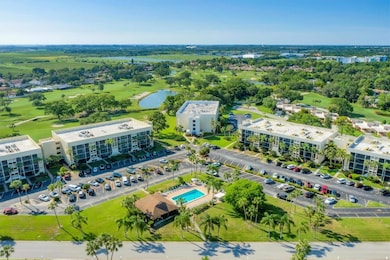 6116 43rd St W unit 405D, Bradenton, FL 34210 - photo 5