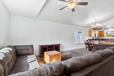 05-2246 SW Gayle Way-5