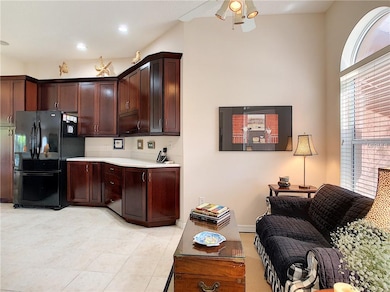 7111 SE 171st Pond Ln, The Villages, FL 32162 - photo 6