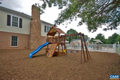 1221 Villa Ln unit F, Charlottesville, VA 22903 - photo 3