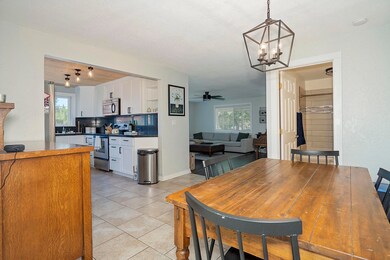 712 Maple St, Central Point, OR 97502 - photo 5