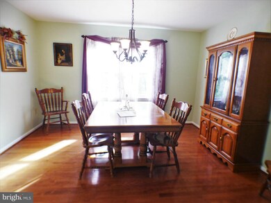 1521 Stinnett Rd, Huntingtown, MD 20639 - photo 7