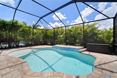 5636 Silver Sun Dr, Apollo Beach, FL 33572 - photo 7