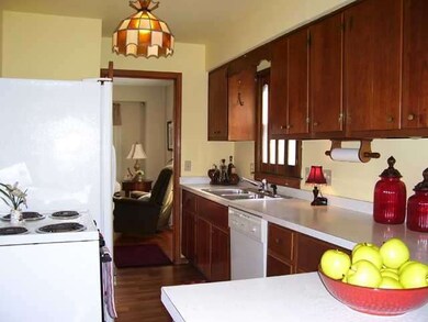 2849 121st St, Toledo, OH 43611 - photo 6