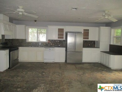 703 S 2nd St, Copperas Cove, TX 76522 - photo 3