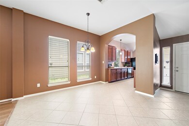 6122 Stilson Branch Ln, Houston, TX 77092 - photo 4