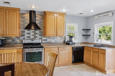 134 Hilltop Blvd, Keyport, NJ 07735 - photo 7