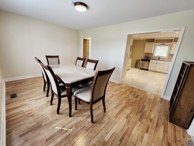 5244 SW Kent Place, Topeka, KS 66610 - photo 5