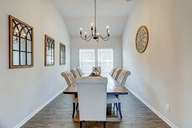 2184 Colonial St, Alvin, TX 77511 - photo 5